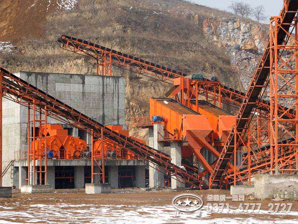 采石場破碎生產(chǎn)線上破碎機如何選型？