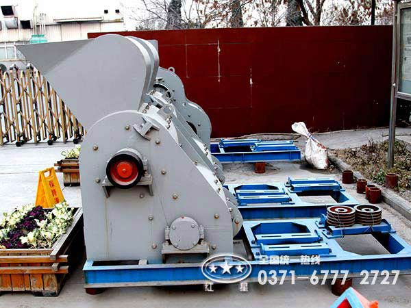 雙級(jí)濕料粉碎機(jī)