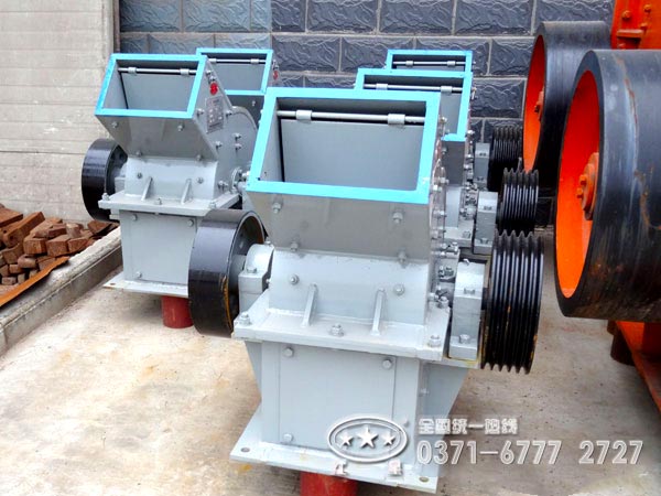 小型錘式破碎機工作原理、型號及參數(shù)