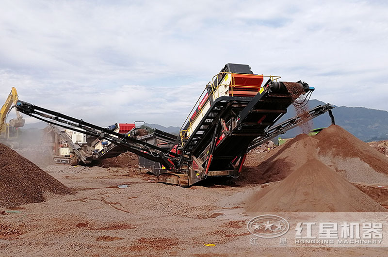 履帶式移動破碎機(jī)工作現(xiàn)場圖片 履帶式移動破碎機(jī)工作現(xiàn)場圖片