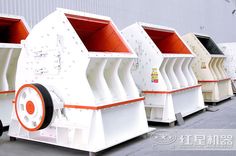 重錘式碎石機(jī)圖片 重錘式碎石機(jī)圖片