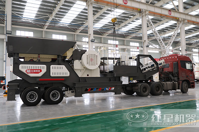 小型移動(dòng)式磚頭粉碎機(jī)圖片 小型移動(dòng)式磚頭粉碎機(jī)圖片