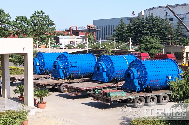 一排球磨機(jī)整裝待發(fā) 一排球磨機(jī)整裝待發(fā)