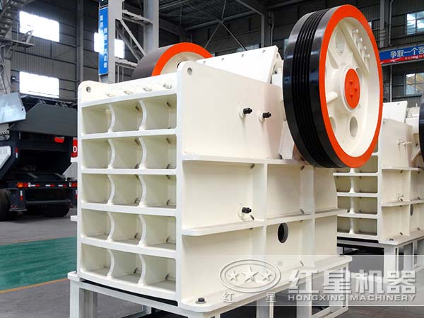 鉅惠來(lái)襲，礦用鄂式破碎機(jī)價(jià)格會(huì)隨之便宜嗎？