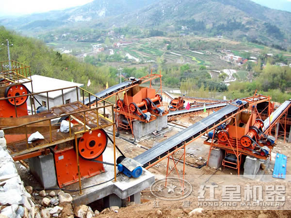 玄武巖破碎生產(chǎn)線客戶現(xiàn)場(chǎng)