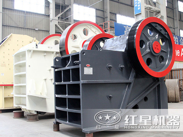 慶元旦，河南紅星鄂式破碎機(jī)年末大優(yōu)惠開始了