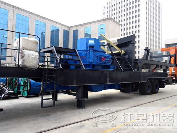 沖擊破車(chē)載移動(dòng)破碎機(jī)