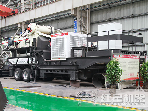 移動汽車載式粉碎機(jī)——一體化設(shè)計(jì)，省時(shí)省力更省心