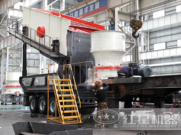 什么樣的碎石機(jī)讓千萬客戶如此著迷？移動碎石機(jī)廠家為您揭秘