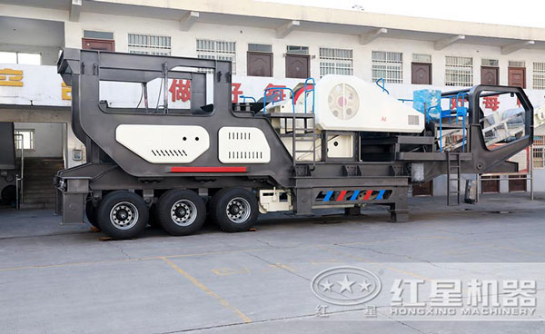 時(shí)產(chǎn)200噸移動碎石破碎機(jī)多少錢一臺（附現(xiàn)場視頻）