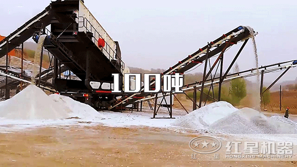 小型移動(dòng)軋石機(jī)價(jià)格多少錢一臺(tái)？有除塵設(shè)備嗎?