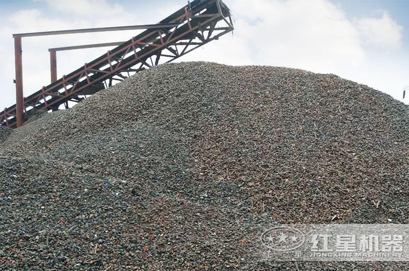 大型石子石料破碎設備有哪些？配置全套破碎石子機器多少錢