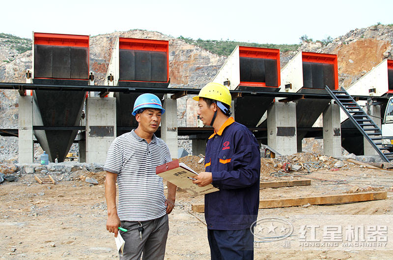 紅星技術(shù)人員為用戶設(shè)計生產(chǎn)方案并現(xiàn)場指導(dǎo)安裝