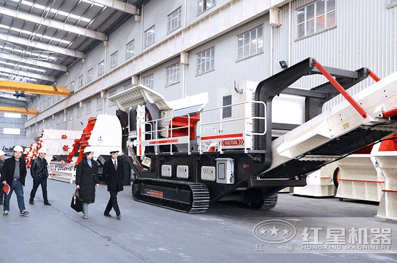 想找型號全、價格優(yōu)惠的履帶液壓巖石破碎機廠家，來這里！