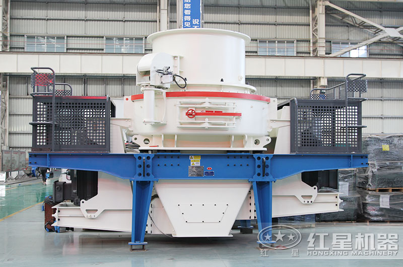 有將鵝卵石破碎成沙的機(jī)器嗎？鵝卵石碎沙機(jī)多少錢？