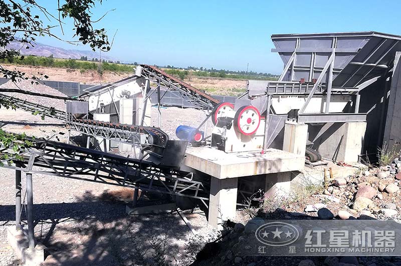 移動碎石機——多功能一體化，碎石加工新選擇