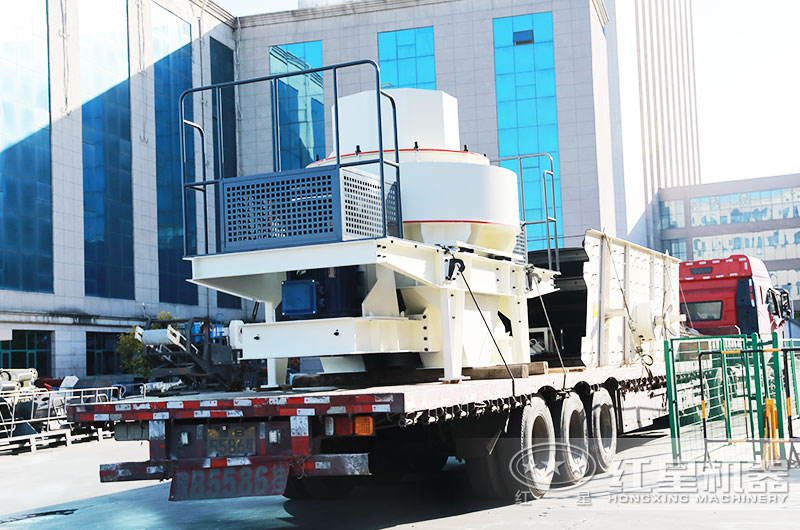 即將發(fā)貨的石頭粉碎機