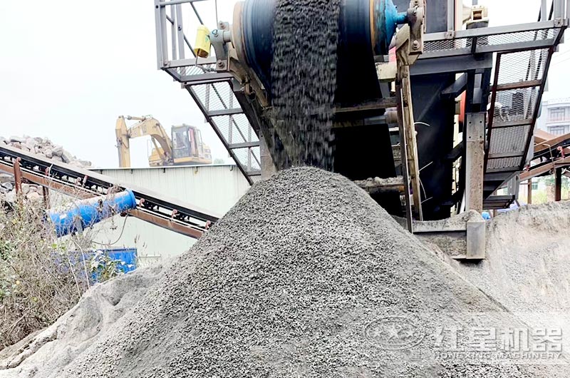 把握商機的用戶大規(guī)模粉碎建筑垃圾現(xiàn)場