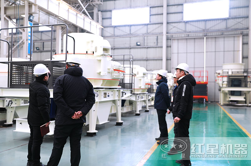 生產(chǎn)石子成套設(shè)備多少價格？