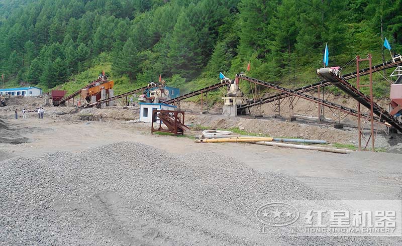 一臺小型號的石頭磨沙子機器多少錢？