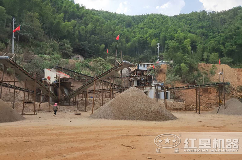 15萬(wàn)預(yù)算，能買到哪種河卵石及建筑廢料用多功能破碎機(jī)？