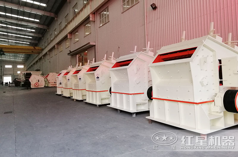 1315和1214反擊破能吃多少料？堵料導(dǎo)致停機(jī)，影響生產(chǎn)怎么辦？