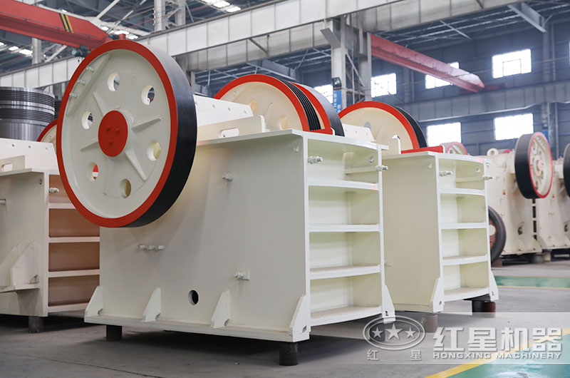 75型破碎機(jī)每小時(shí)產(chǎn)量是多少？投一部75破碎機(jī)需用多少錢