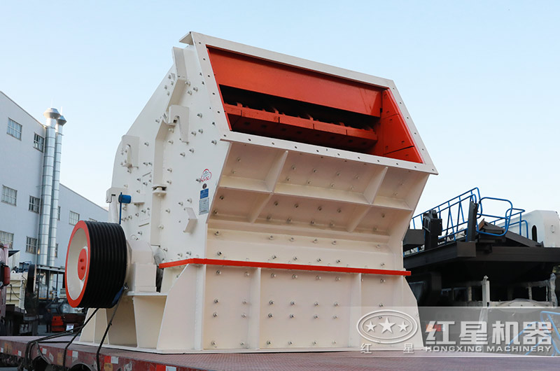 哪種型號(hào)的破碎機(jī)能處理50公分到20公分硬度不大的物料？